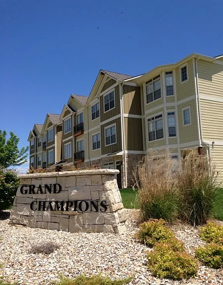 3030 Grand Champion — Photo 2