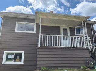 68294 Chermont Rd, Bridgeport, OH 43912