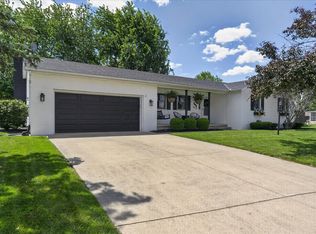 213 Emerald Ln, Washington Court House, OH 43160