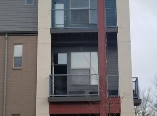 7090 W Alaska Dr, Lakewood, CO 80226