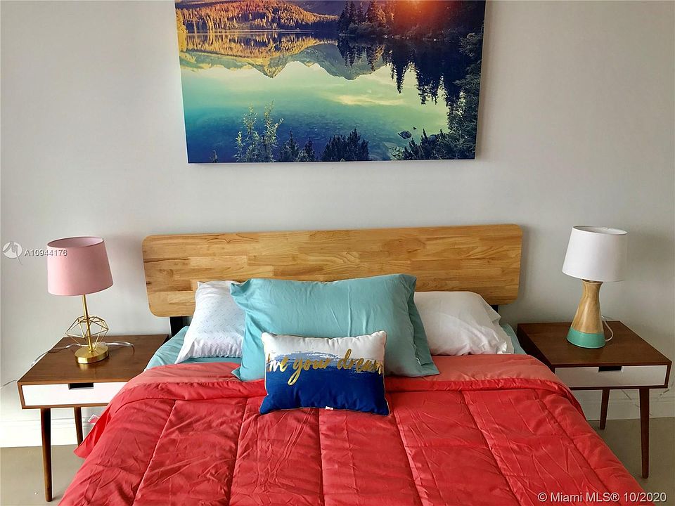 1st image of 1750 N Bayshore Dr APT 1911