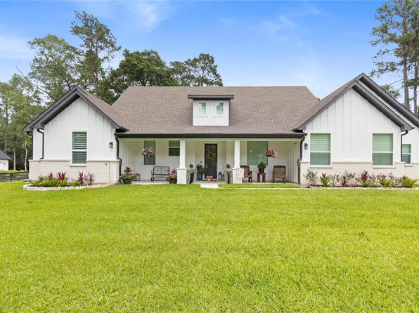 33210 Walnut Xing, Magnolia, TX 77355