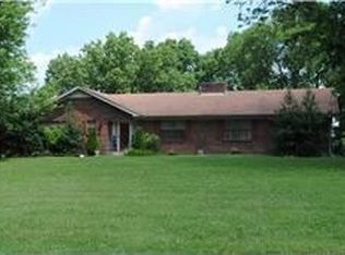 560B Bishop Troutt Rd, Westmoreland, TN 37186