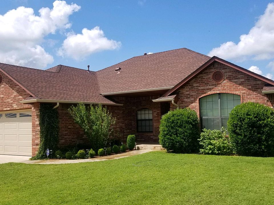 1st image of 8415 Valley Creek Dr