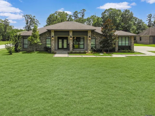 9788 Hunter Brook Ln, Denham Springs, LA 70706