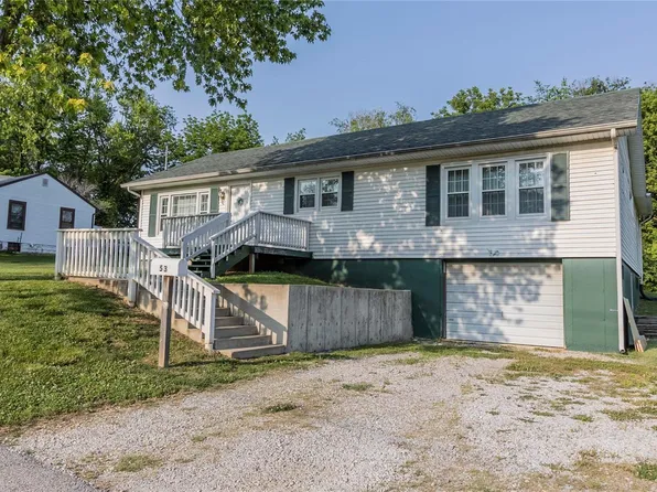 53 Prospect St, Cottage Hills, IL 62018