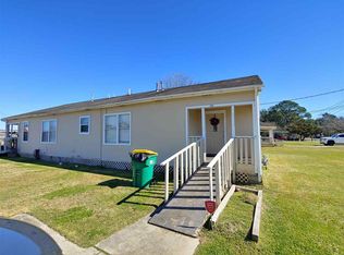 706 Cedar Bayou Rd, Baytown, TX 77520