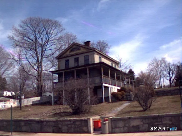 380 Thames St — Photo 15