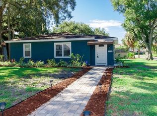 3318 W Hawthorne Rd, Tampa, FL 33611