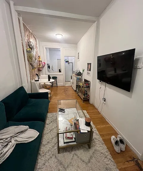 221 E 26th St #3B — Photo 1