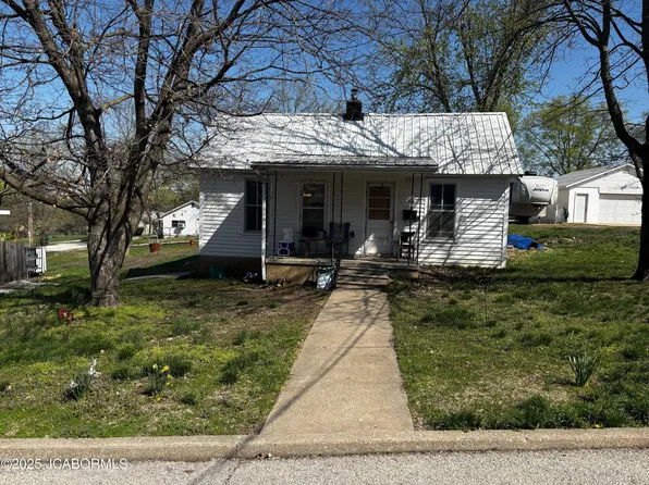 308 W North St, California, MO 65018