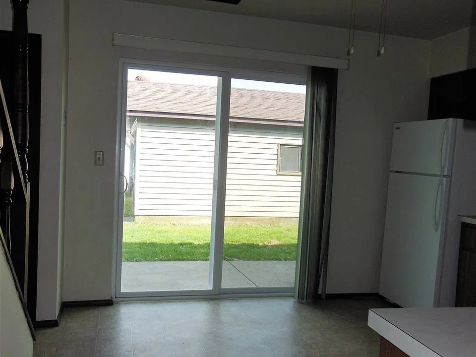kichen patio door