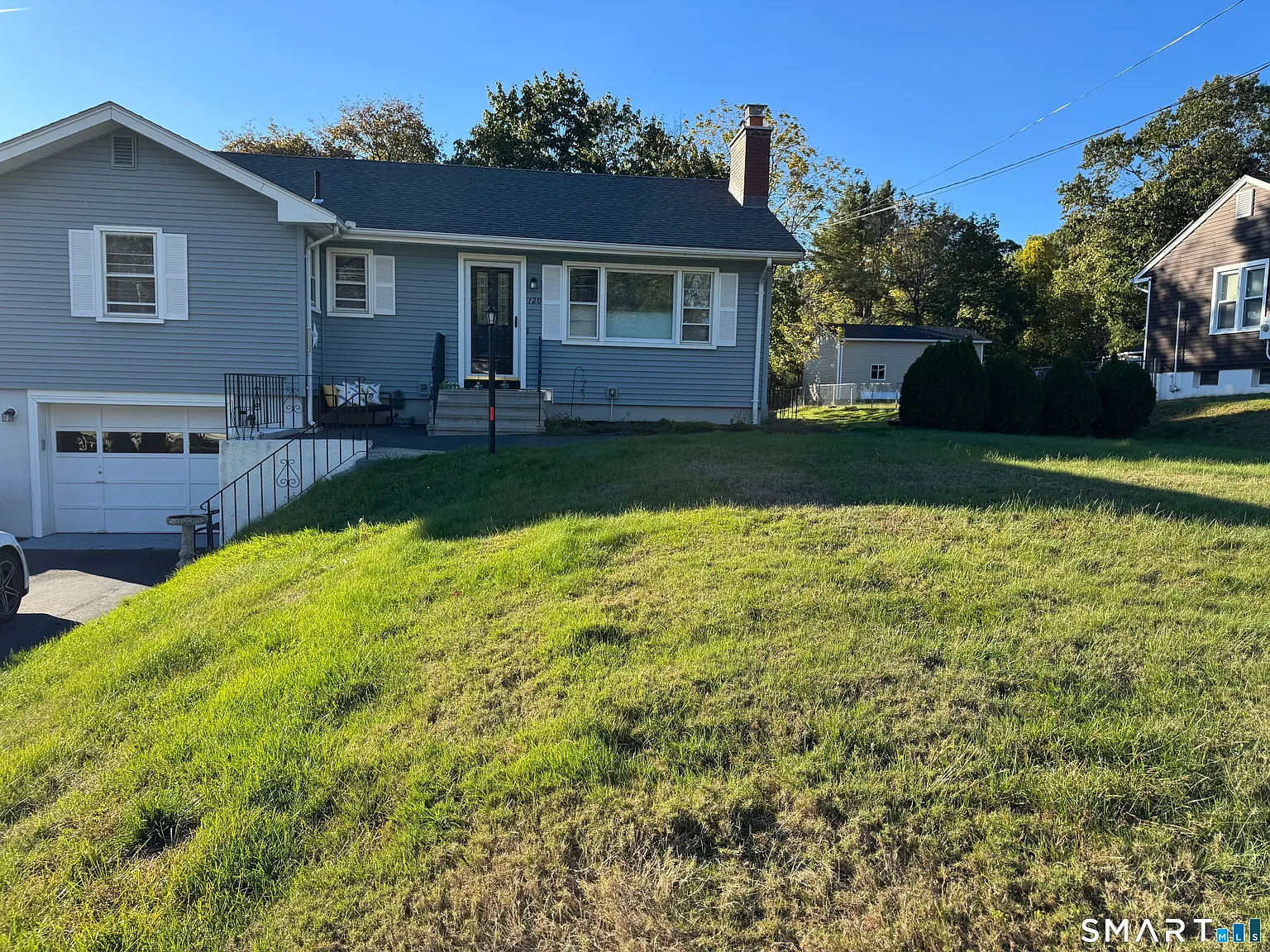 3 bed, 1.5 bath, 1240 sqft, $2,650 — Photo 1