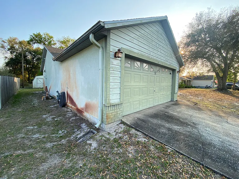 2073 Sun Valley St — Photo 1