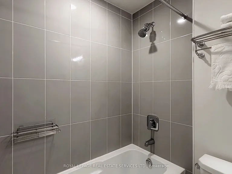 35 Watergarden Dr #615 — Photo 28