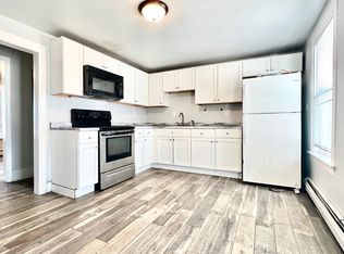 164 Pleasant St #3, Attleboro, MA 02703