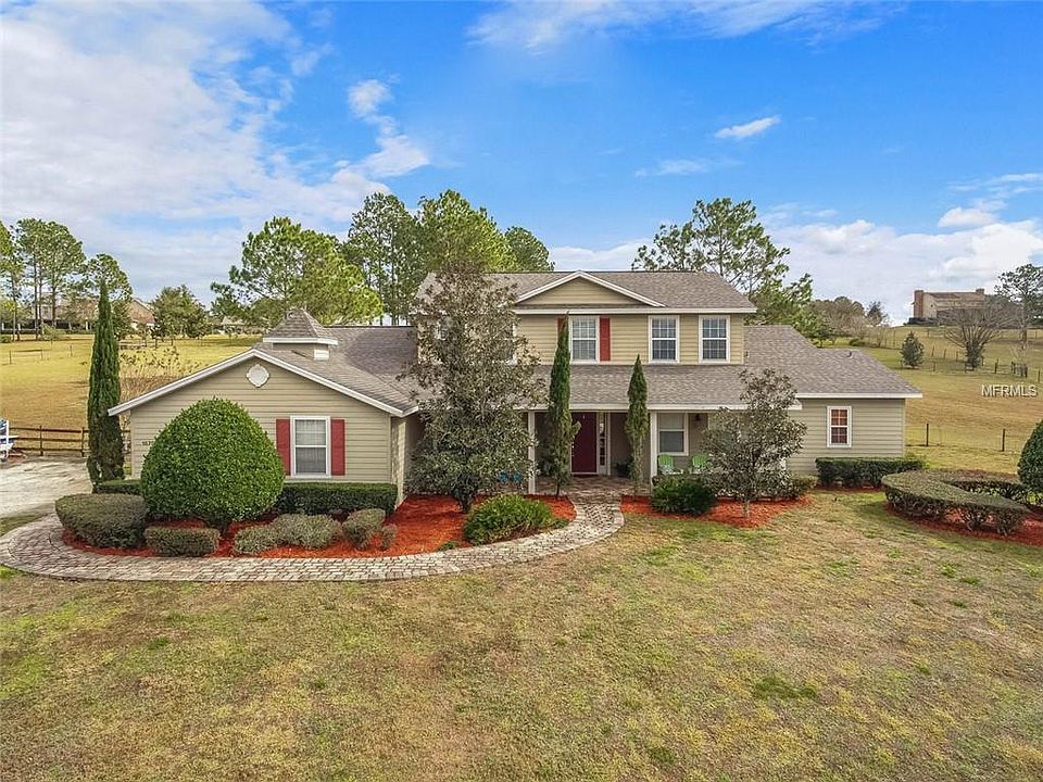 1st image of 15700 Vista Verde Dr