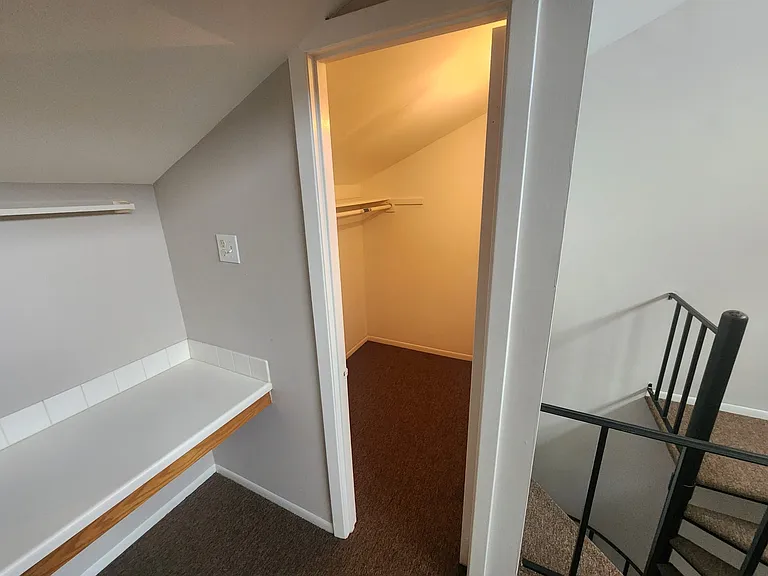 7758 Rockwell Ave #2 — Photo 12