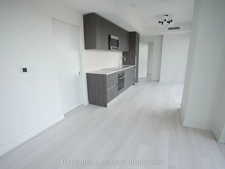 8 Cumberland St #2502 — Photo 4