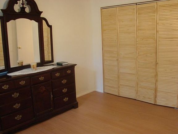 4th image of 75-5669 Kuakini Hwy #3301
