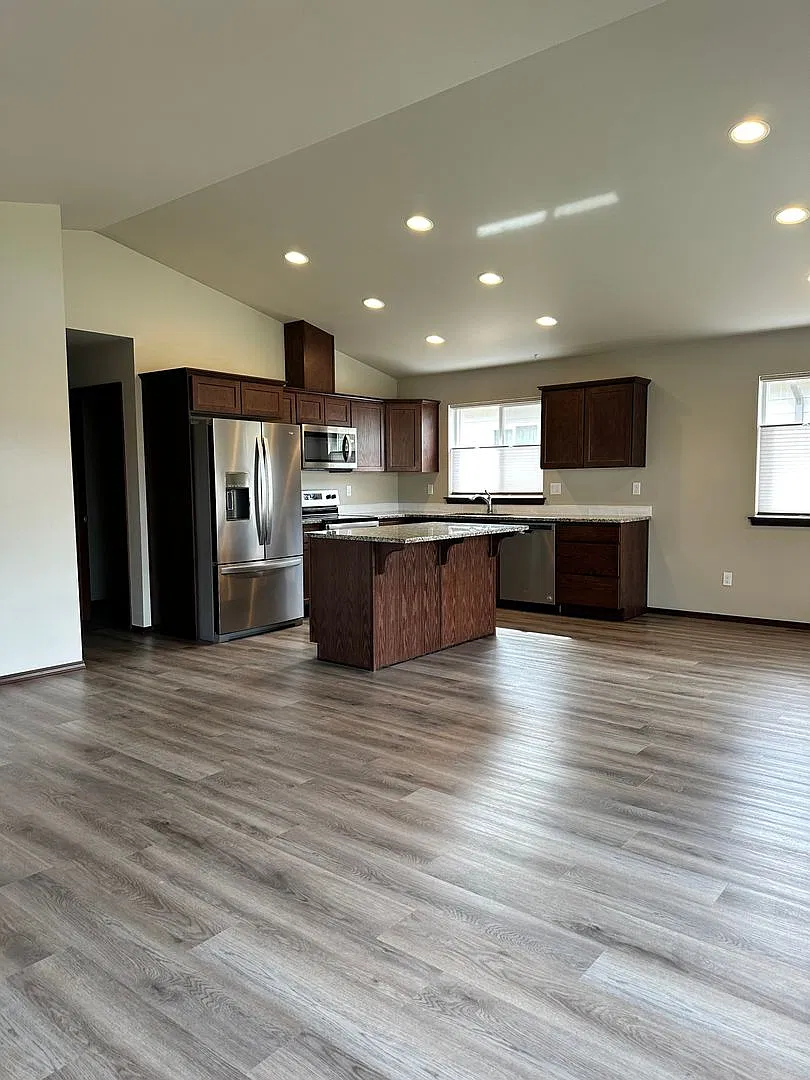Dream Home in East Wenatchee! — Photo 4