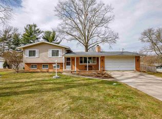 53231 Placid Dr, South Bend, IN 46637