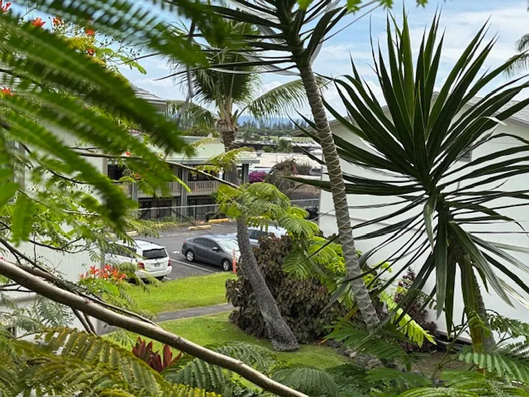 74-5618 Palani Rd #G8 — Photo 6