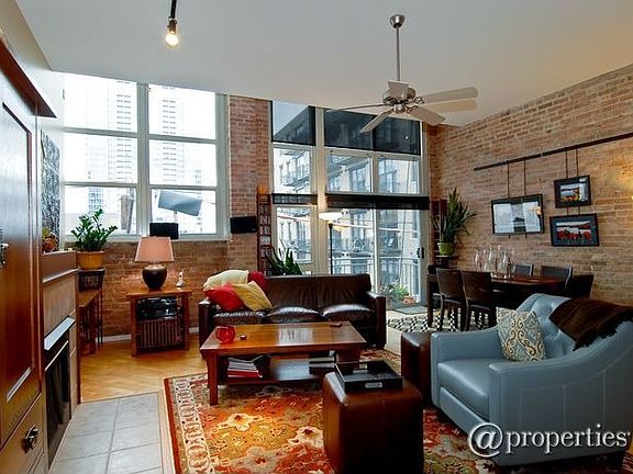 Living Room/Dining Room