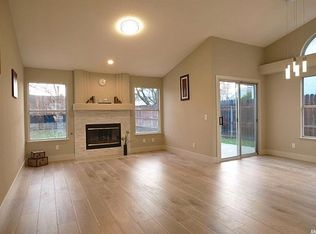 9012 Palmerson Dr, Antelope, CA 95843