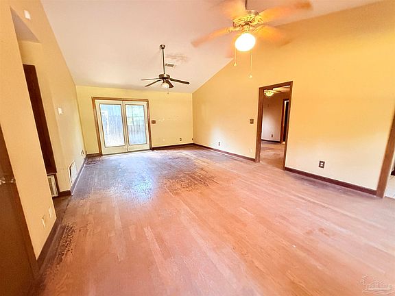 2nd image of 5244 Suwanee St