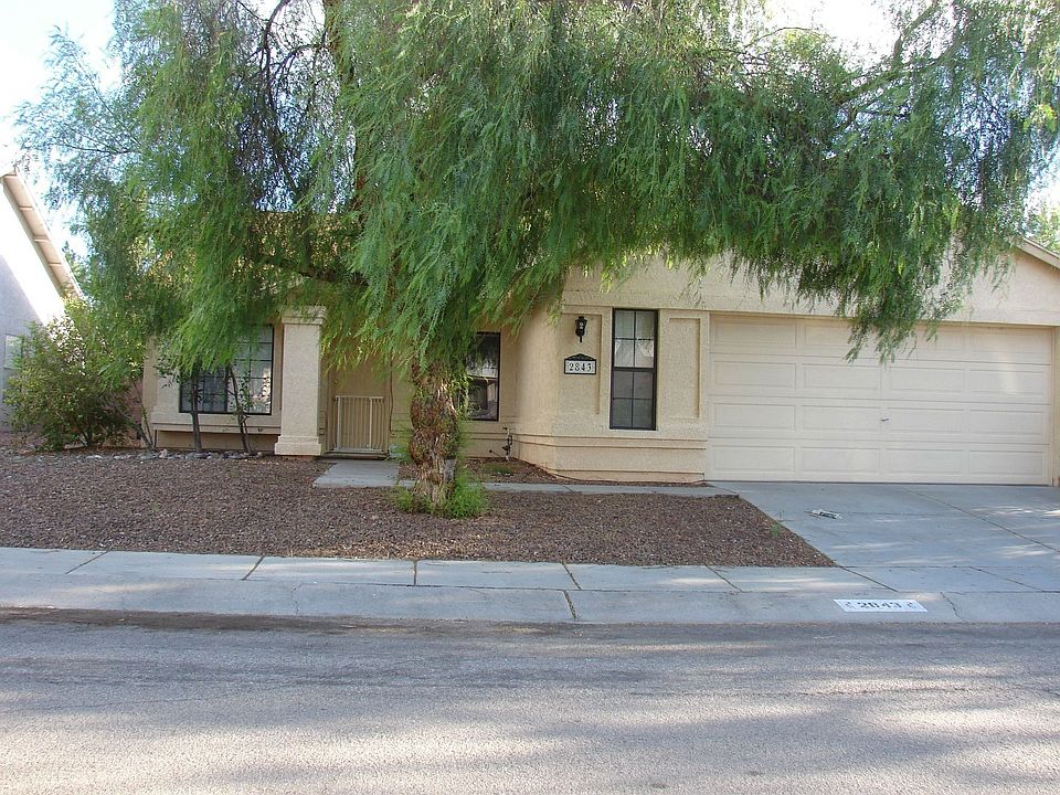 Front Yard-two car garage