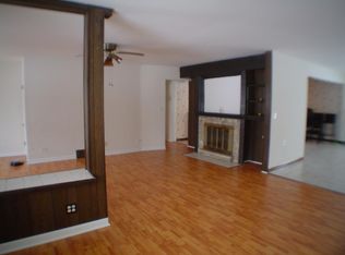 25W175 Ridgeland Ave, Naperville, IL 60563