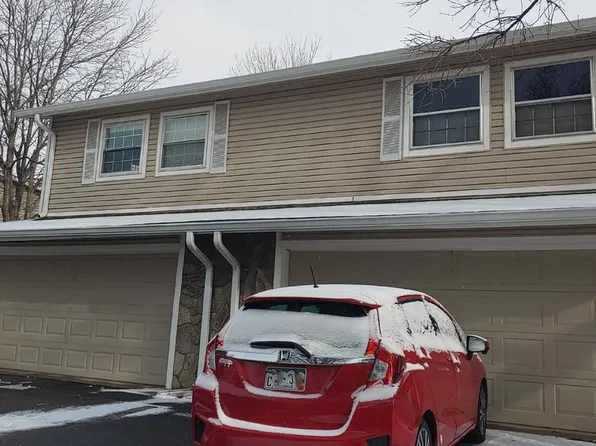 3276 S Heather Gardens Way, Aurora, CO 80014