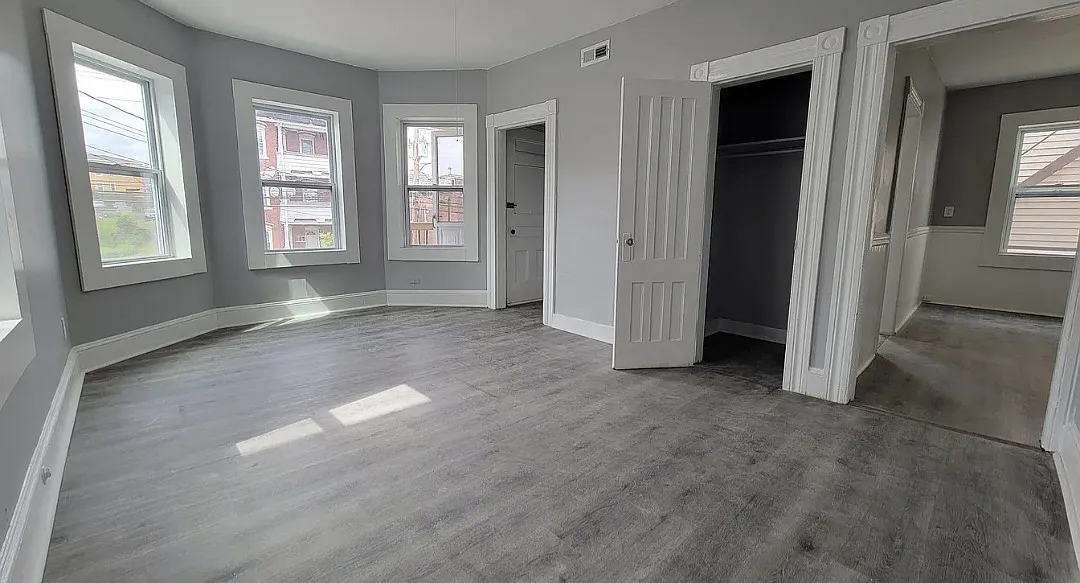 Building Photo - 174 Broad St #2