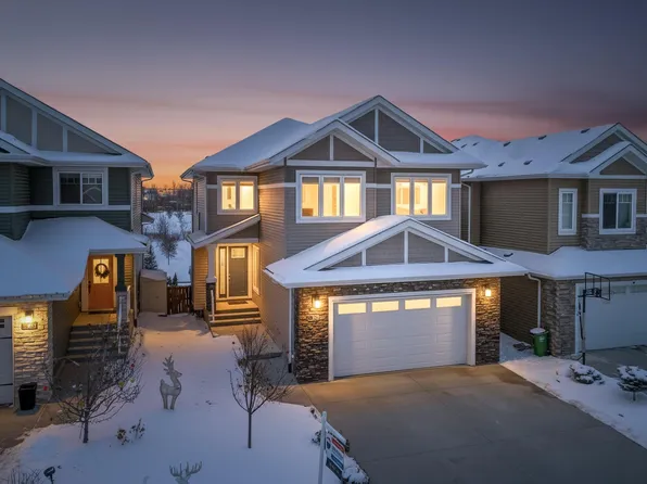 3419 Chickadee Dr NW, Edmonton, AB T5S 0L1