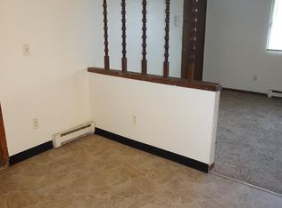 1821 Roosevelt Ave APT 8, Racine, WI 53406