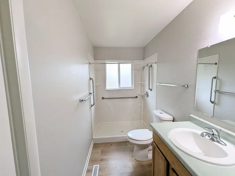 2511 Launcelot Ct — Photo 14