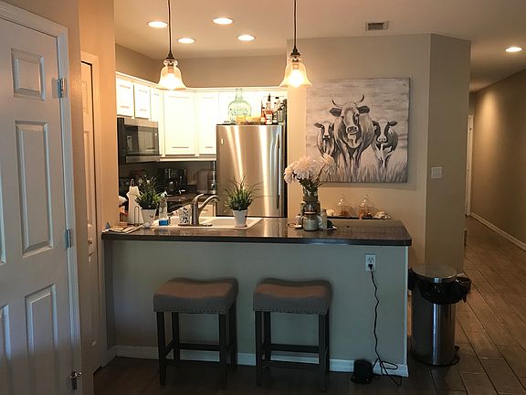 4th image of 2918 W Gandy Blvd Unit C