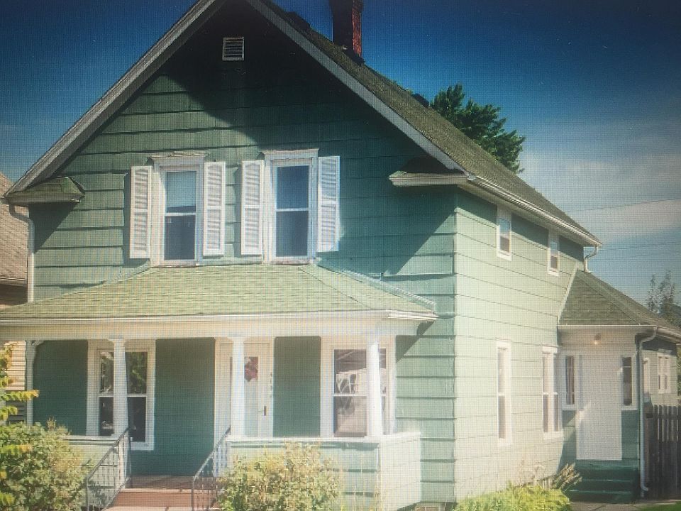 1st image of 410 W 8th St