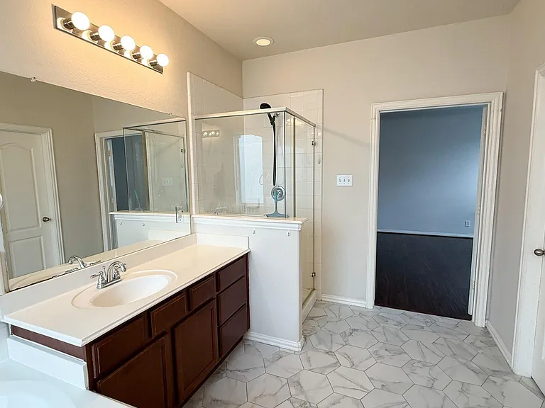 2338 Beacon Brook Ln — Photo 14
