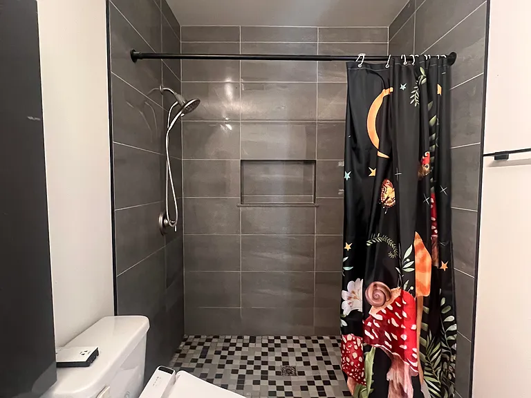 670 Lombardy Pl — Photo 15