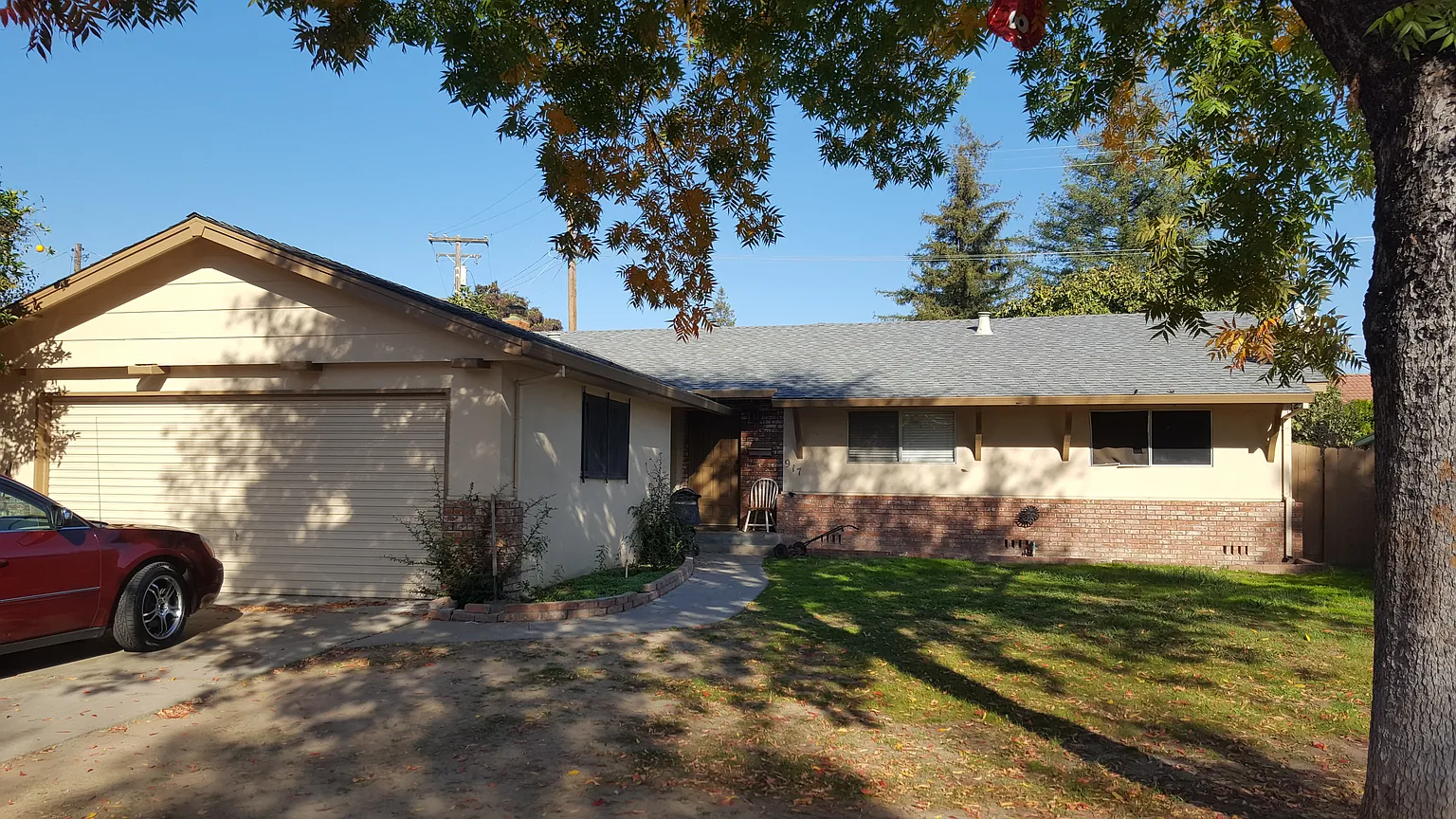 917 Susan Lee Ln photo 1