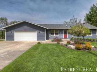1401 Ottawa Trl, Hastings, MI 49058