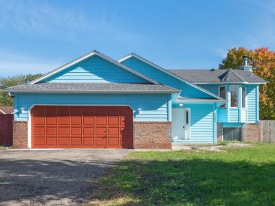 7724 Girard Ave N, Brooklyn Park, MN, 55444