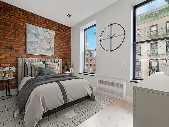 2nd image of 161 Stanton St #5B