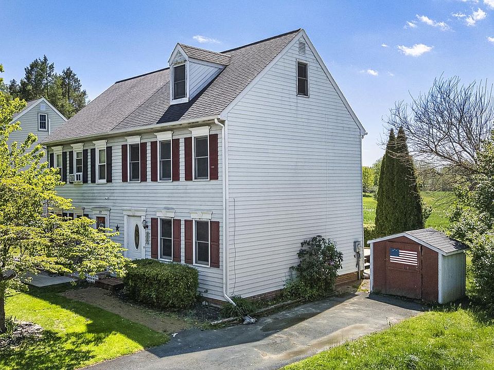 1st image of 229 Black Horse Dr