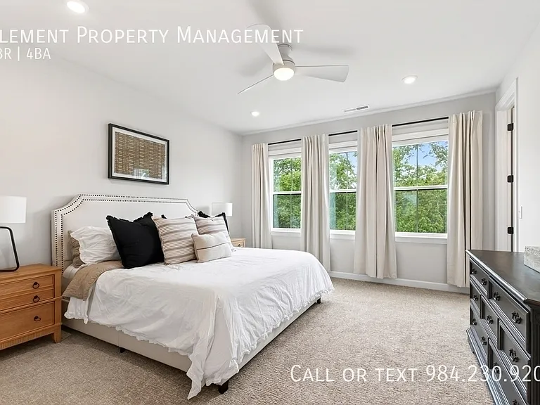 4730 Cypress Tree Ln #1 — Photo 51