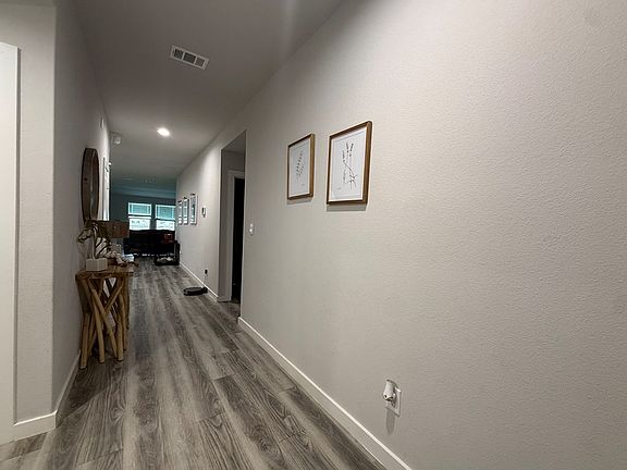 4th image of 7606 Orange Blossom Rd