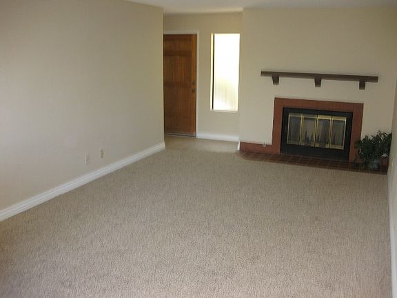 3rd image of 2849 East St