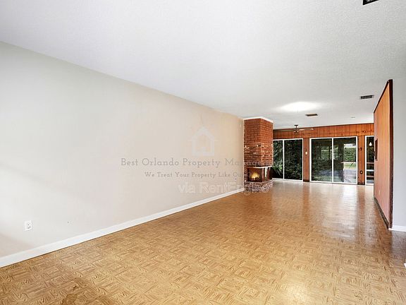 2nd image of 1622 Arbor Park Dr